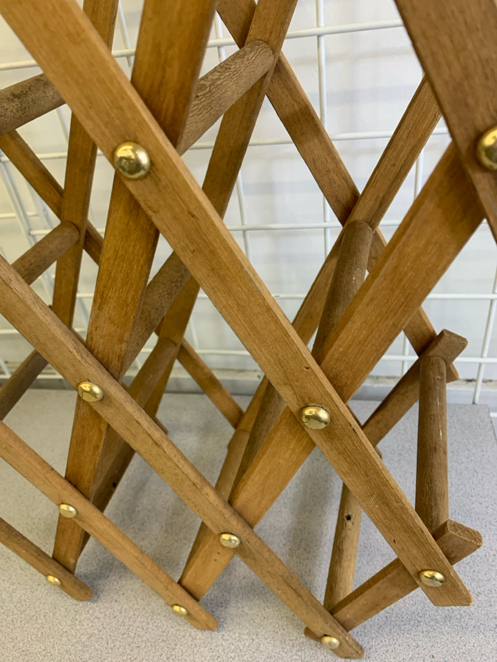 WOOD WINE RACK FOLDABLE.