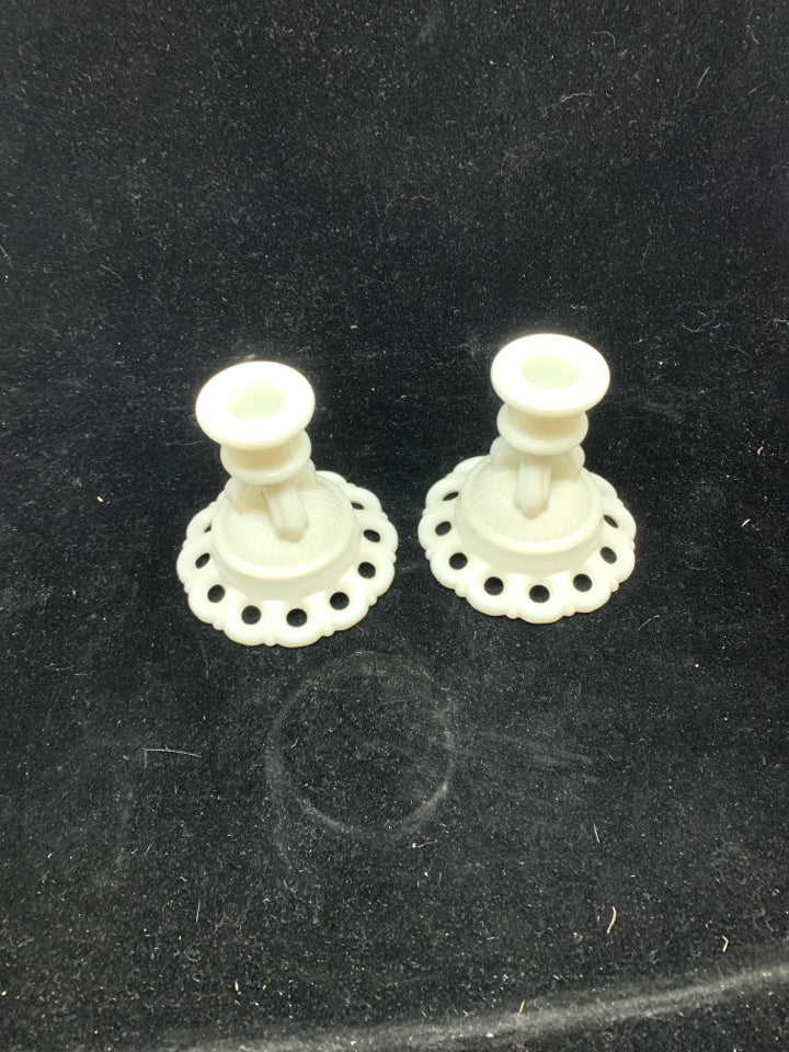 2 PC VTG WHITE OPEN LACE MILK GLASS TAPER CANDLESTICK HOLDER.