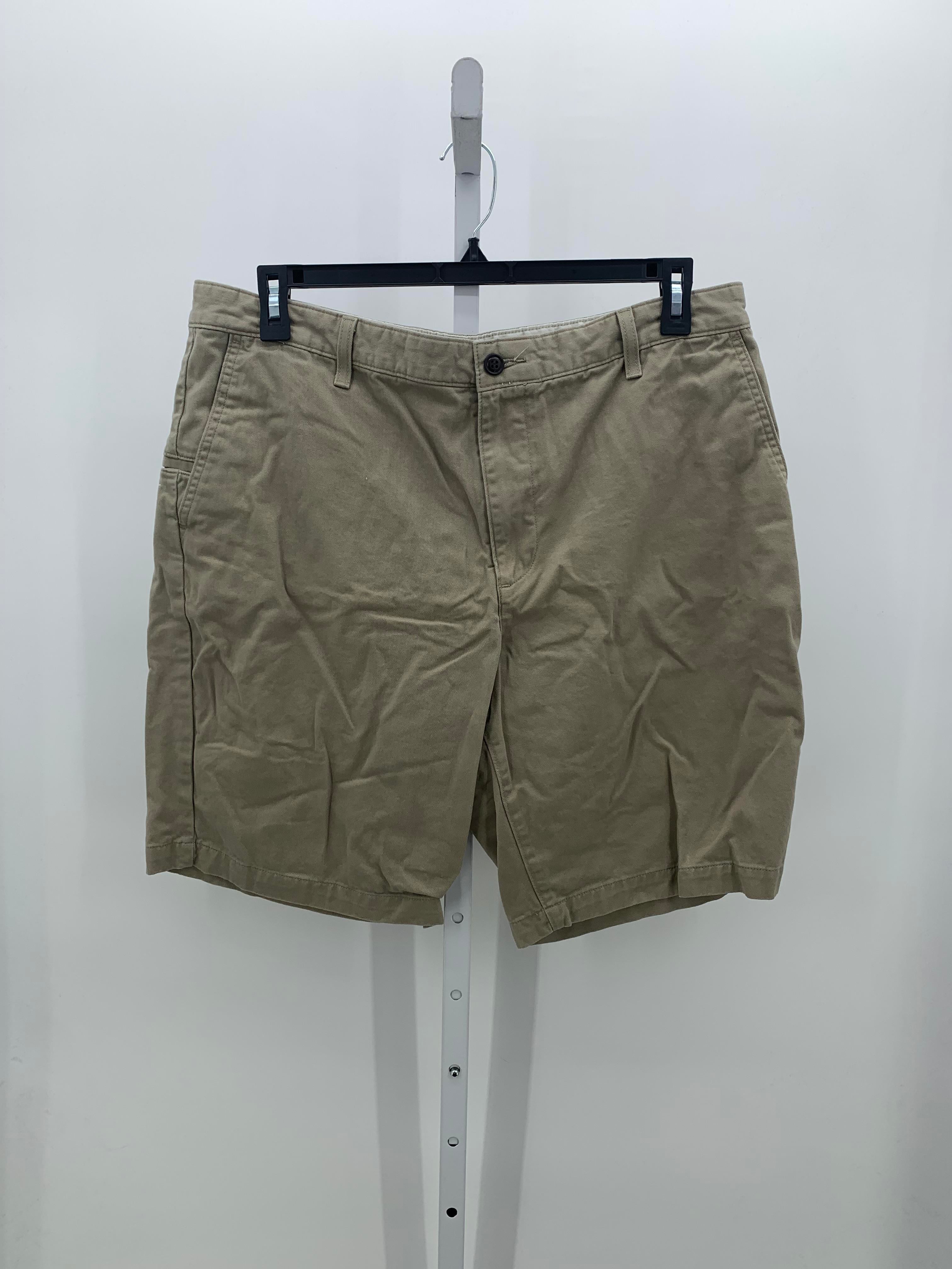 KHAKIS SHORTS