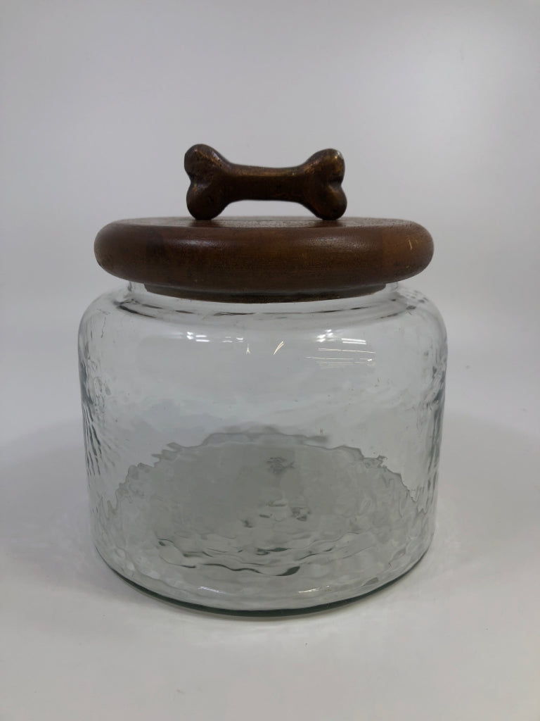 GLASS CANISTER W/WOOD TOP & BRONZE DOG BONE.