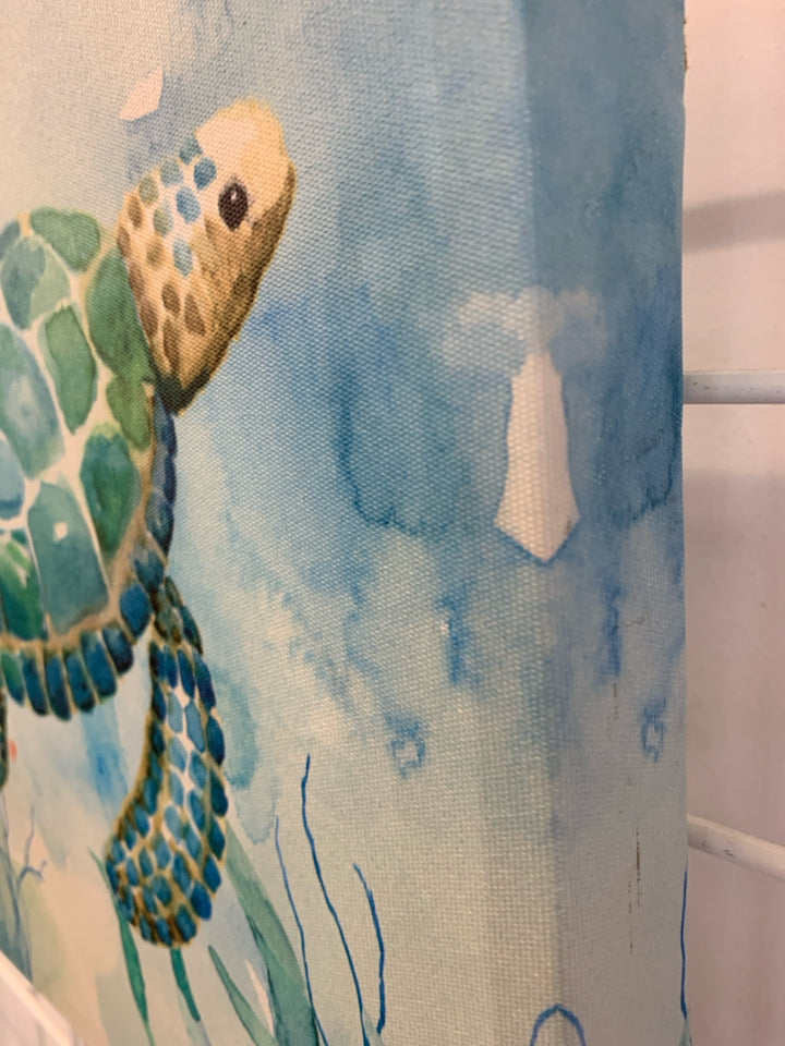 SEA TURTLE & FISH SWIMMING CANVAS.