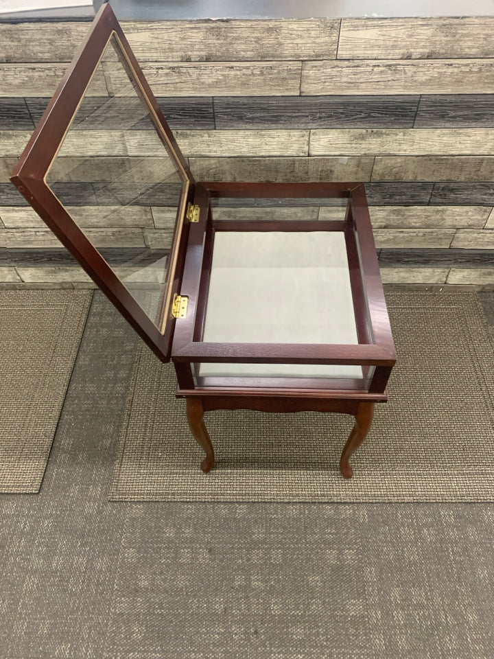 DARK WOOD SHADOW BOX SIDE TABLE.