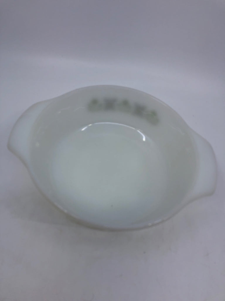 VTG GREEN FLOWERS HANDLED SERVING BOWL.