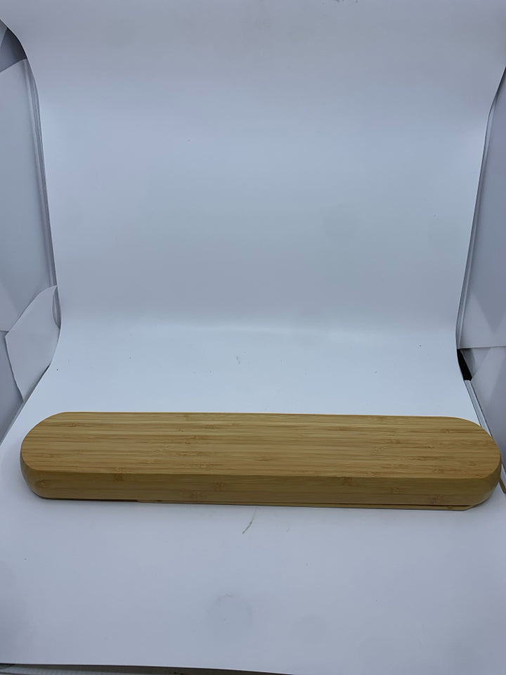 RECTANGLE OVAL BAMBOO BREAD & OIL SERVER.