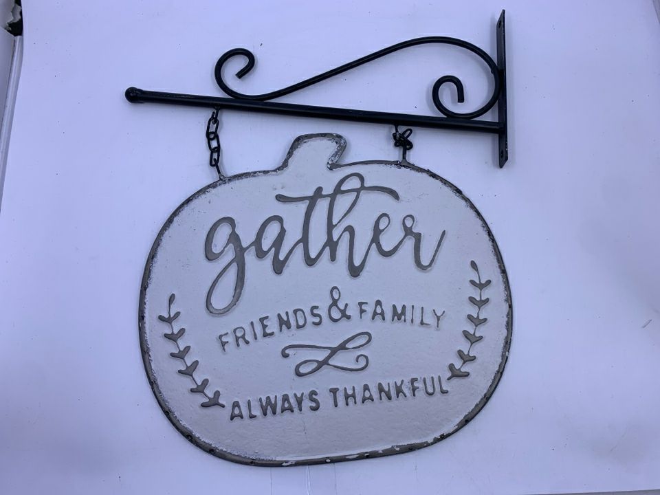 GATHER FRIENDS PUMPKIN METAL WALL HANGING.