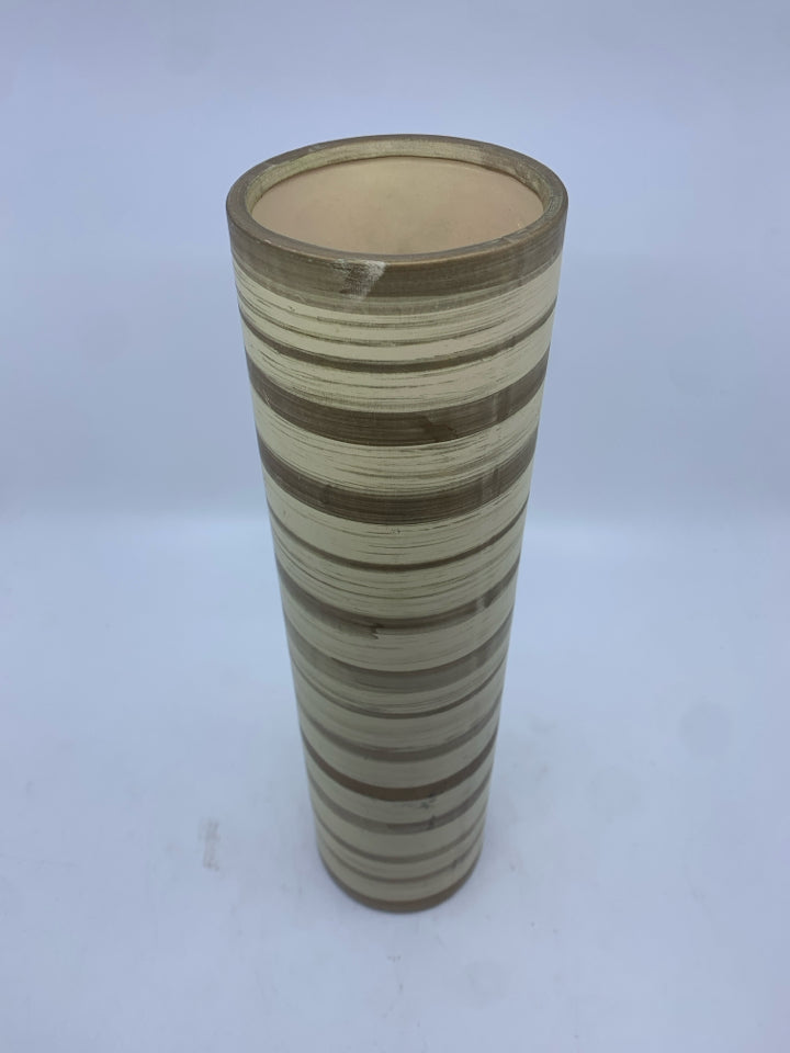 CREAM DARK STRIPED VASE.