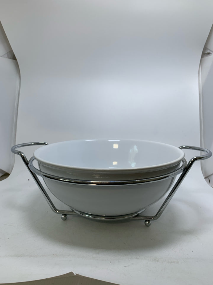 SERVING BOWL W/ STAND.