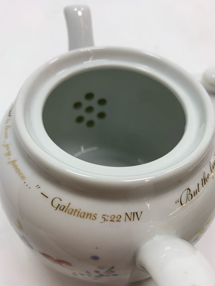 FLORAL PAINTED PORCELAIN TEAPOT.