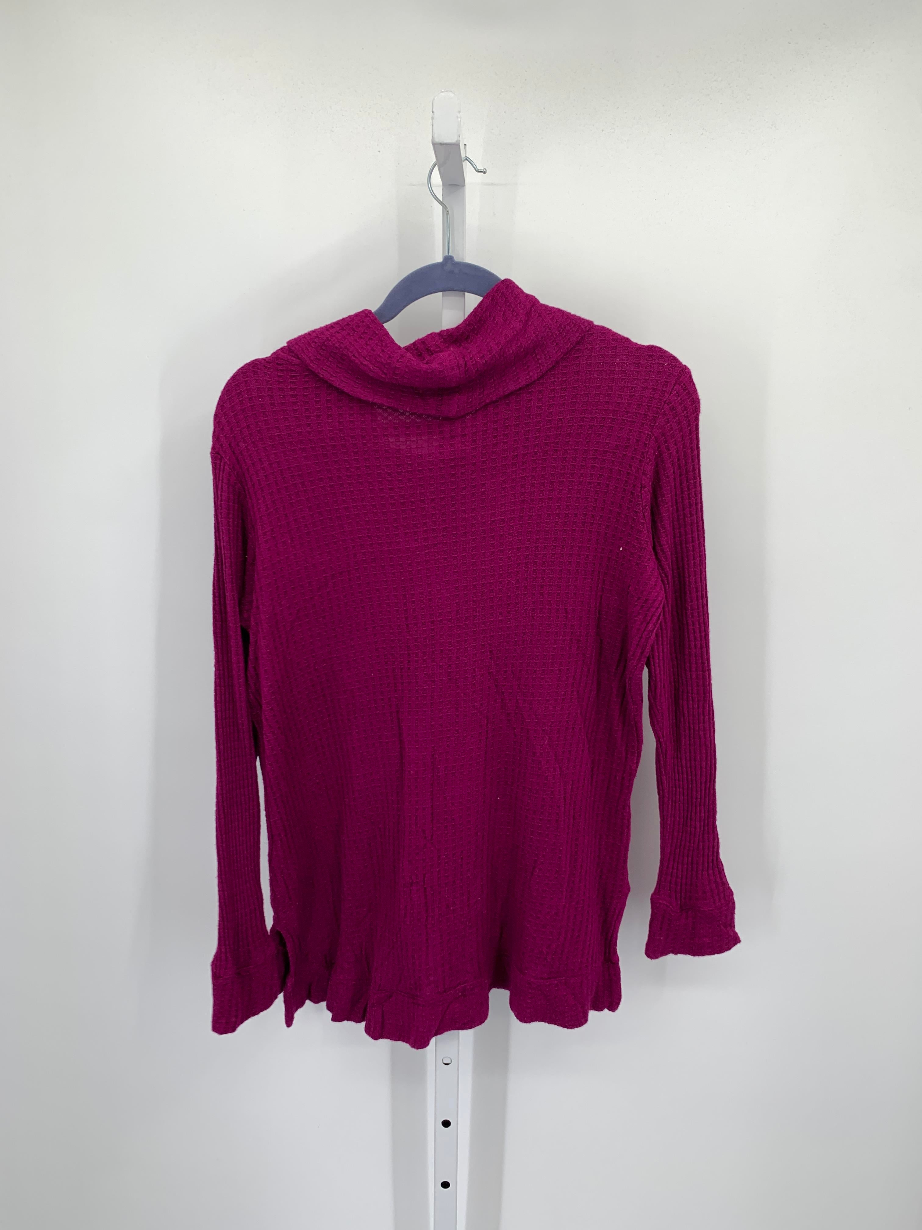 Daisy Fuentes Size Medium Misses Long Slv Sweater