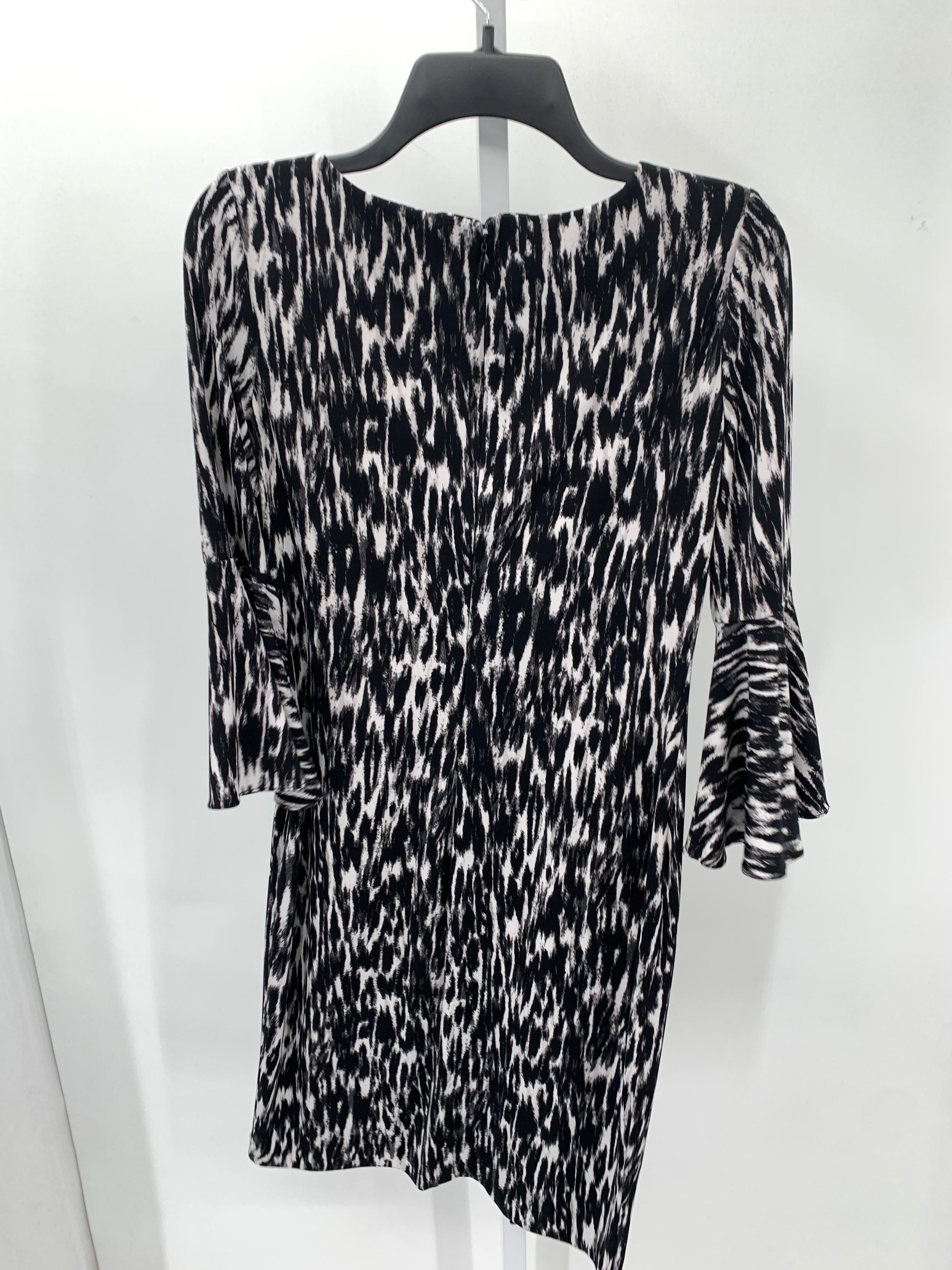 Calvin Klein Size 4 Misses 3/4 Sleeve Shirt