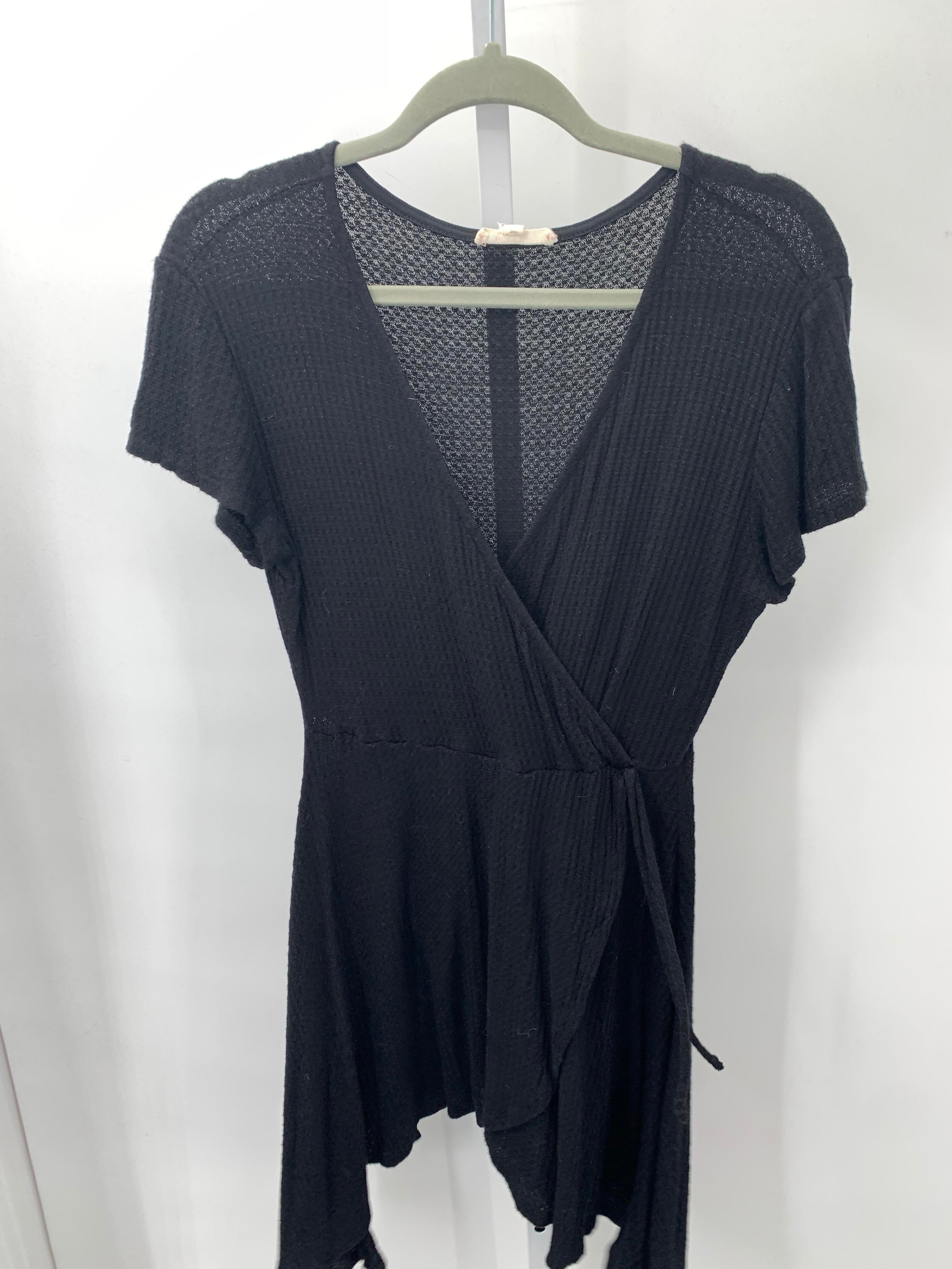 Size Large Juniors Short Sleeve Dress