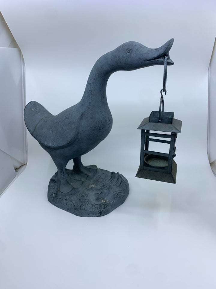GARDEN DUCK TEA LIGHT HOLDER.