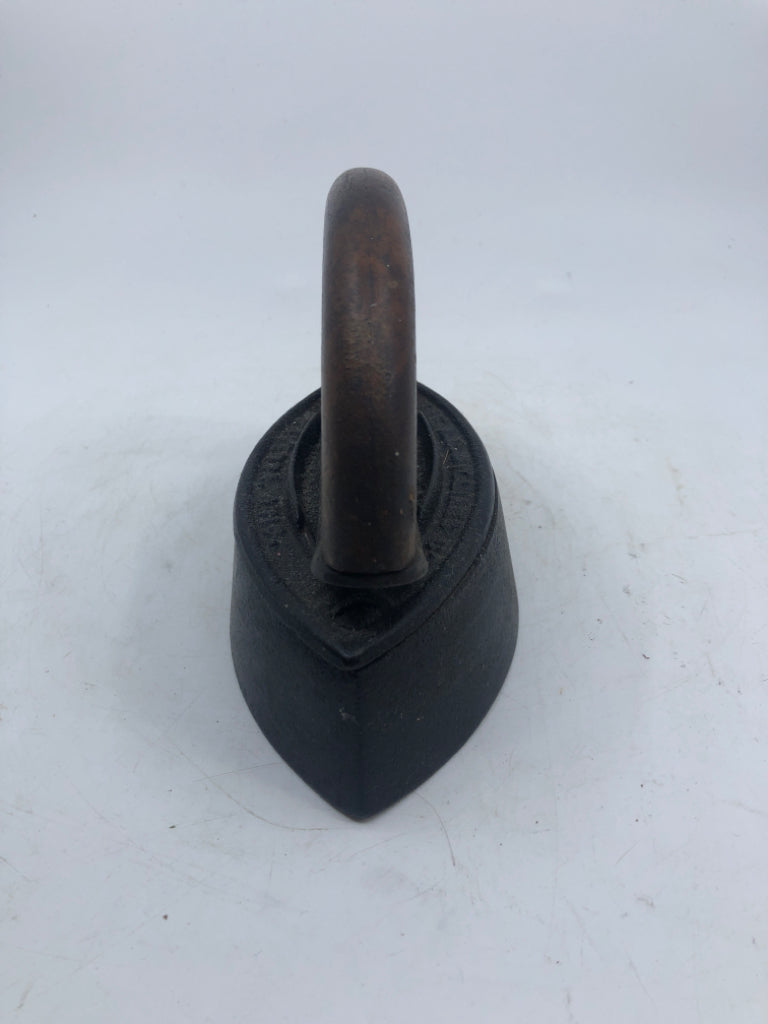 VTG HEAVY SAD IRON W/ WOOD HANDLE DOOR STOP/ IRON.