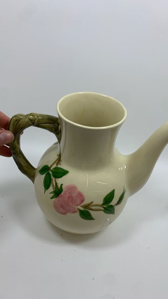 32PC SVC FOR 4 VTG DESERT ROSE.