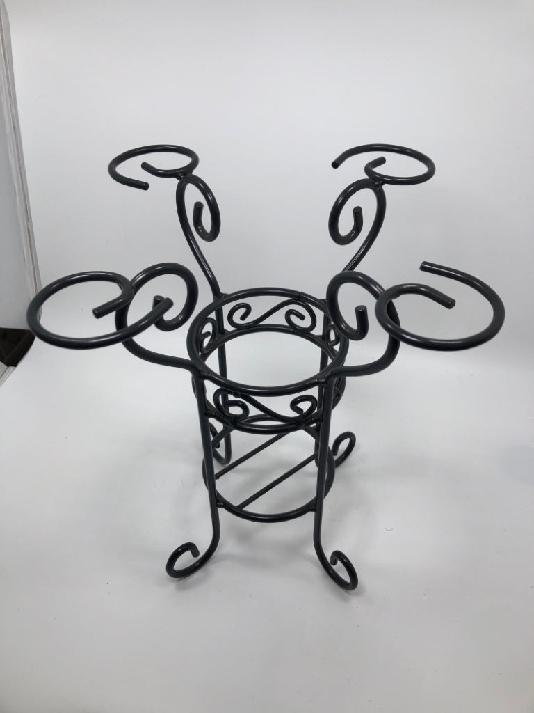 4-SLOT WINE GLASS + BOTTLE HOLDER.