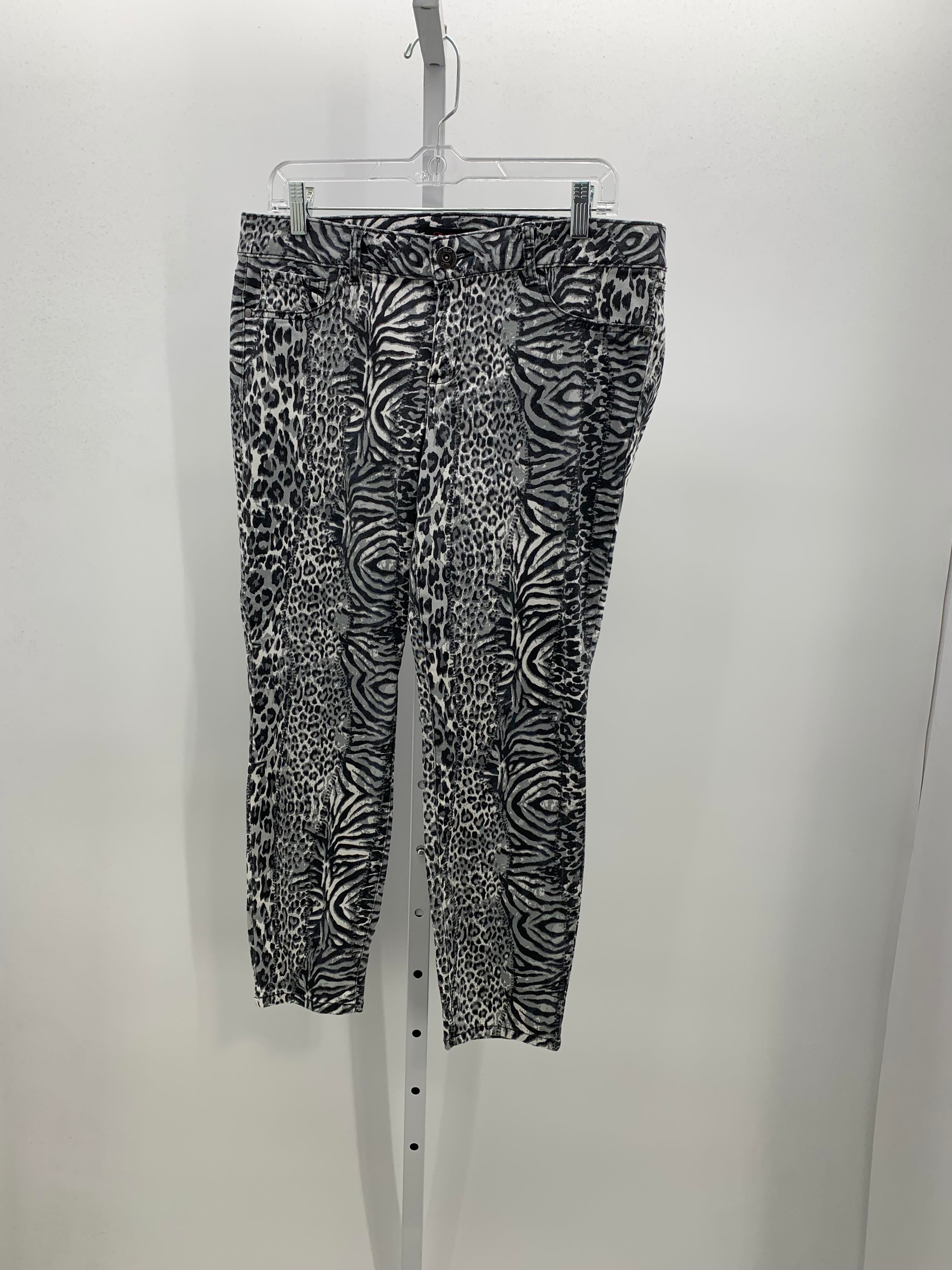 GLO Size 15 Juniors Cropped
