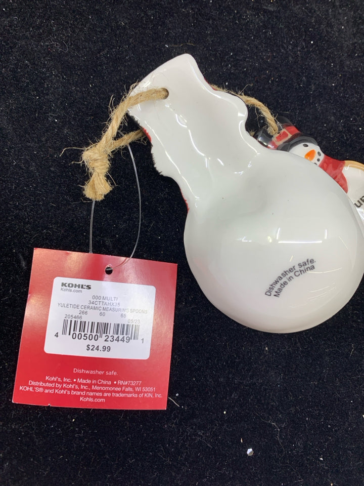 NWT SNOWMEN MEASURING SPOONS.