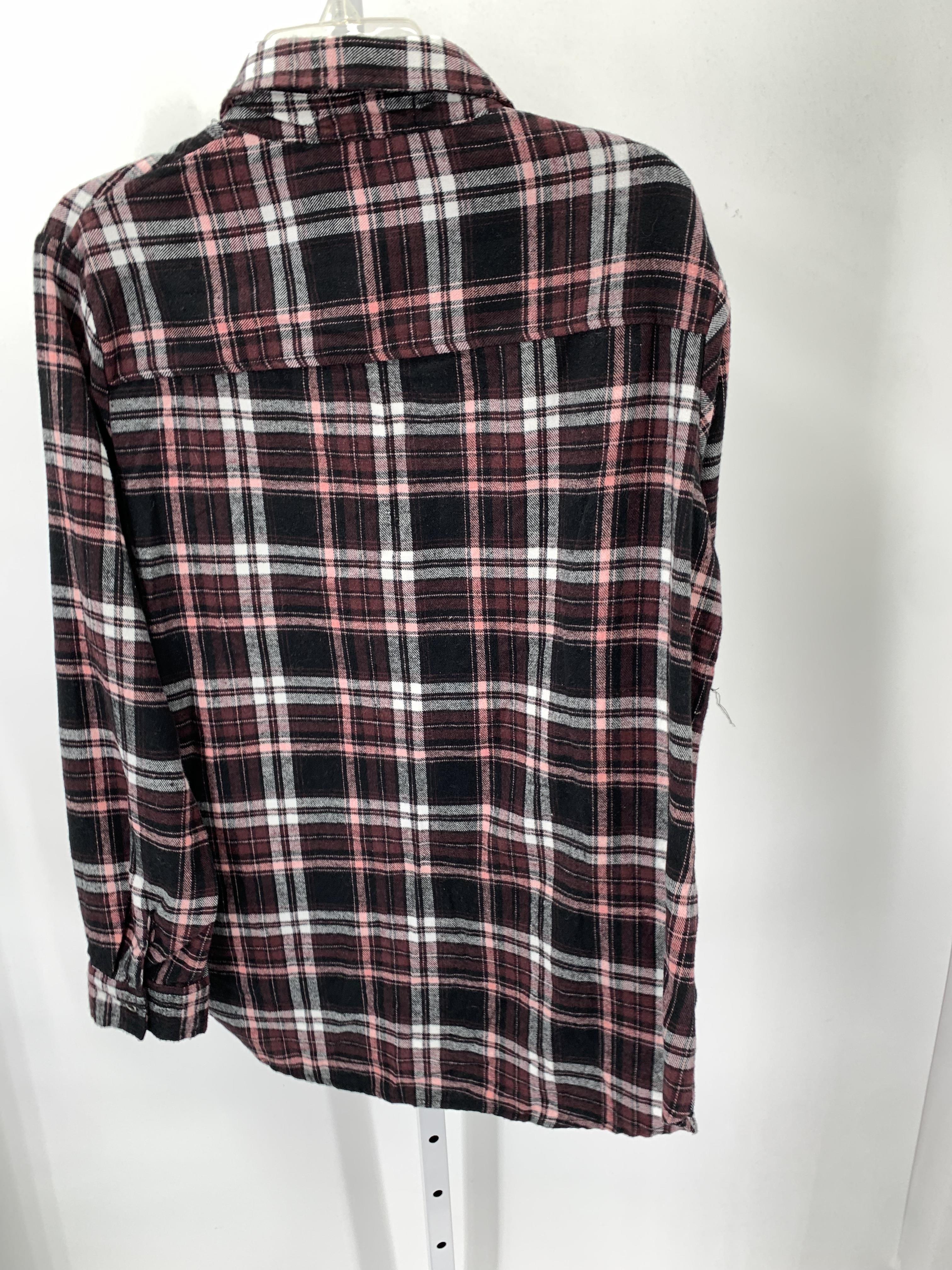 Size Medium Juniors Long Sleeve Shirt
