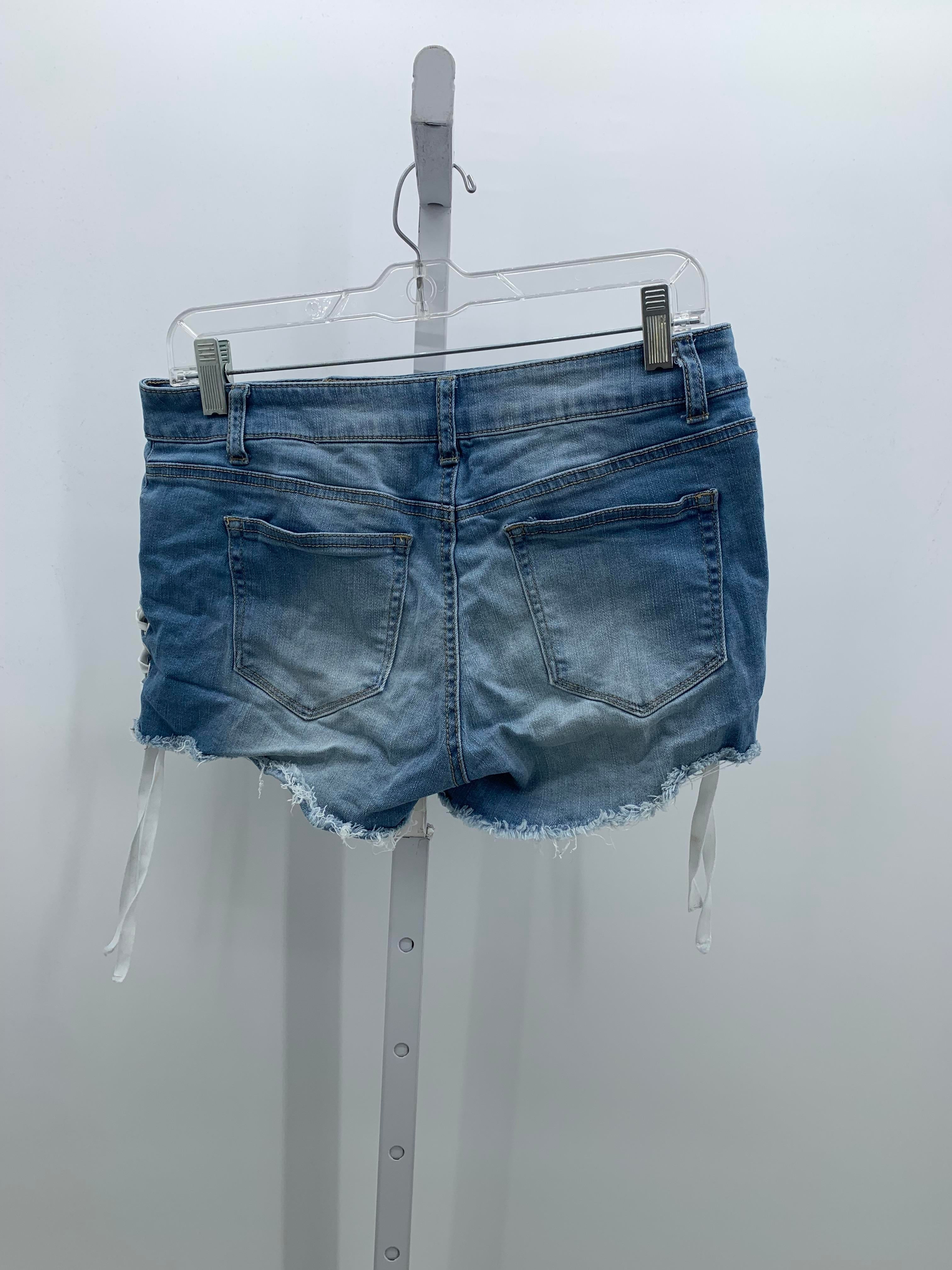 Size Large Juniors Shorts