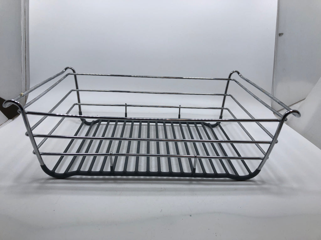 METAL IN THE SINK DRYING RACK.