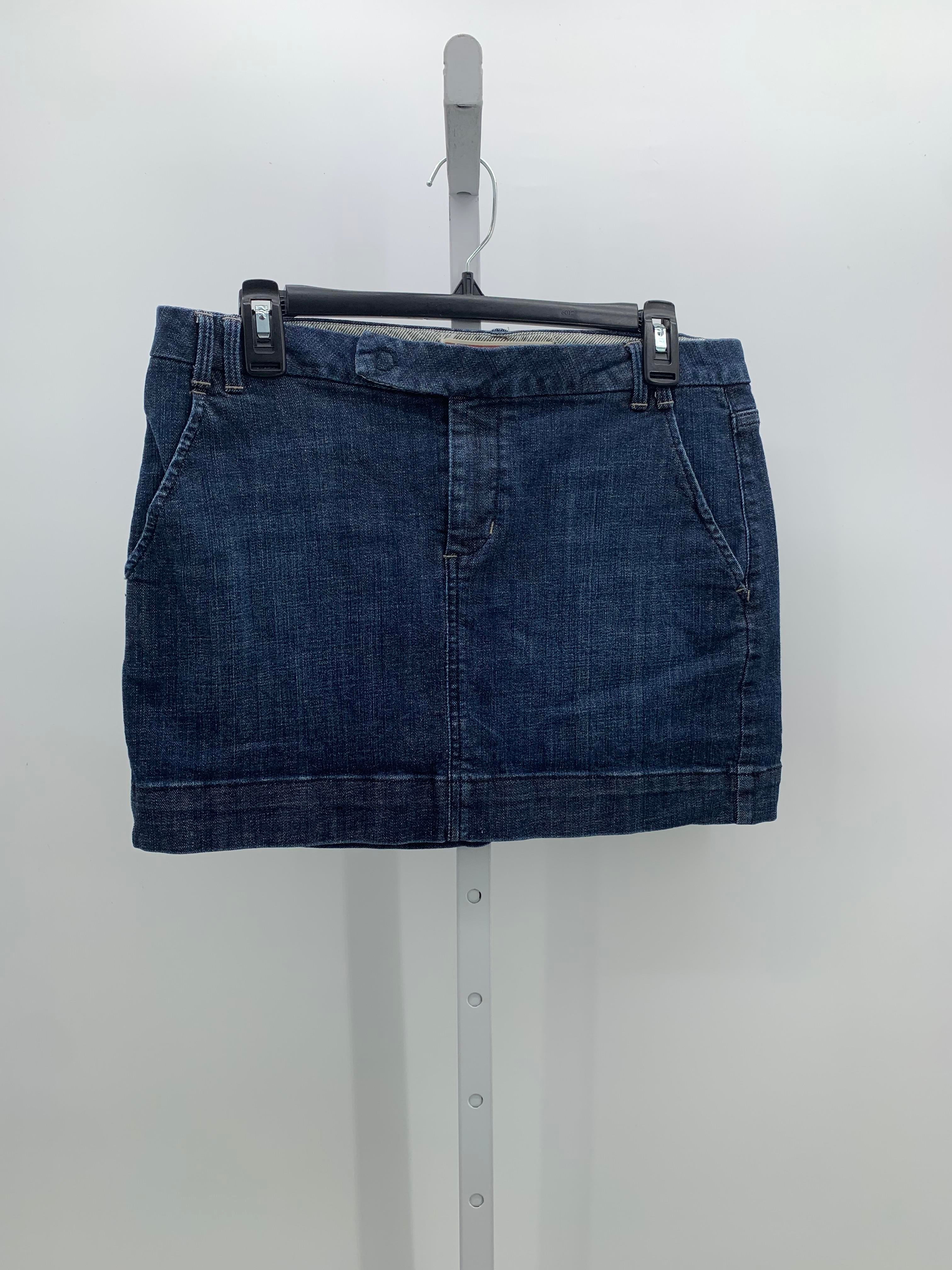 Gap Size 6 Misses Skirt