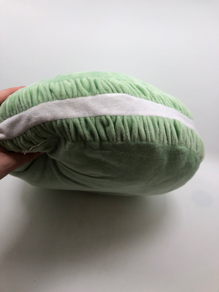 GREEN MACAROON PILLOW.