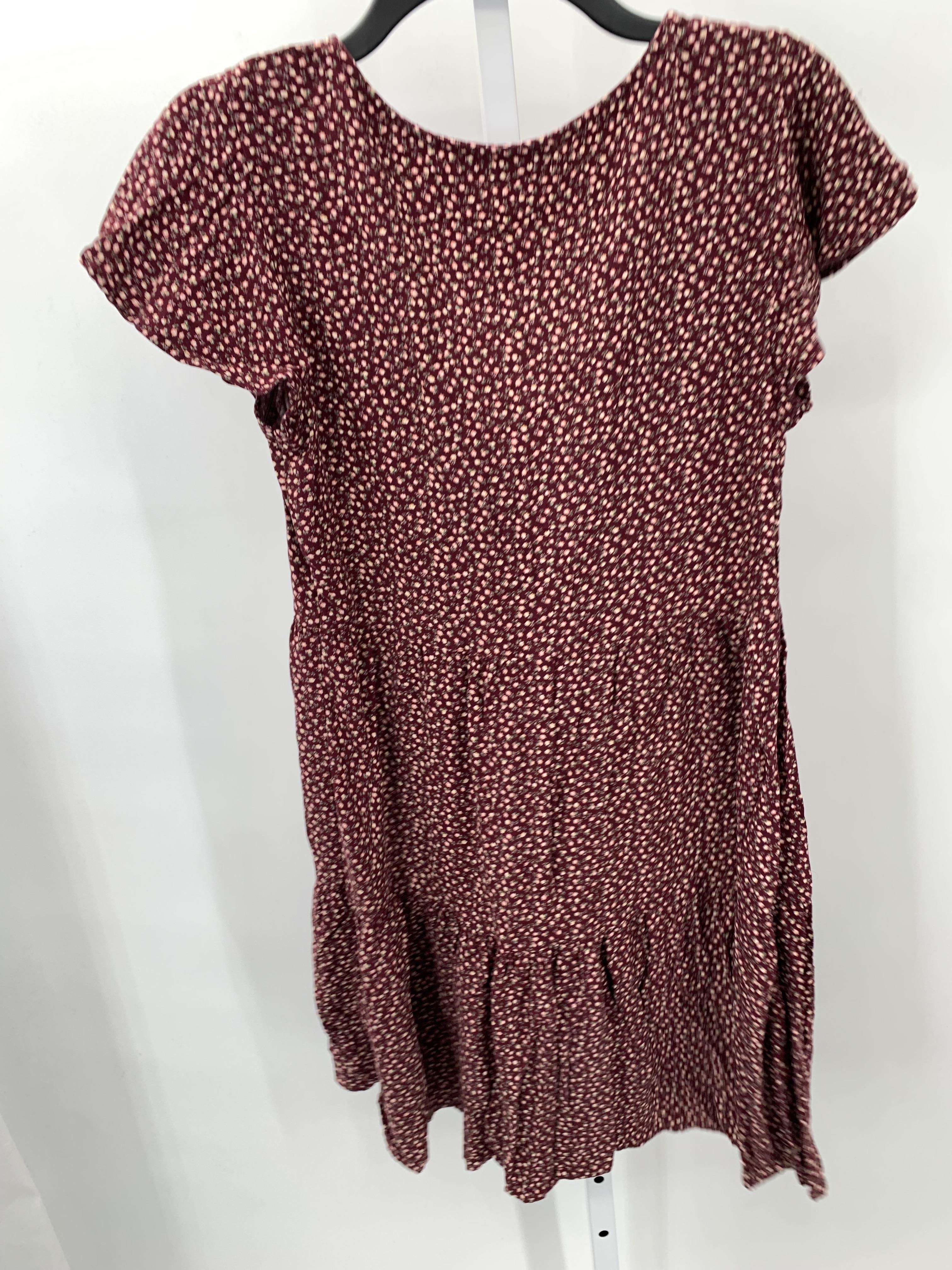 Arizona Size Medium Juniors Short Sleeve Dress