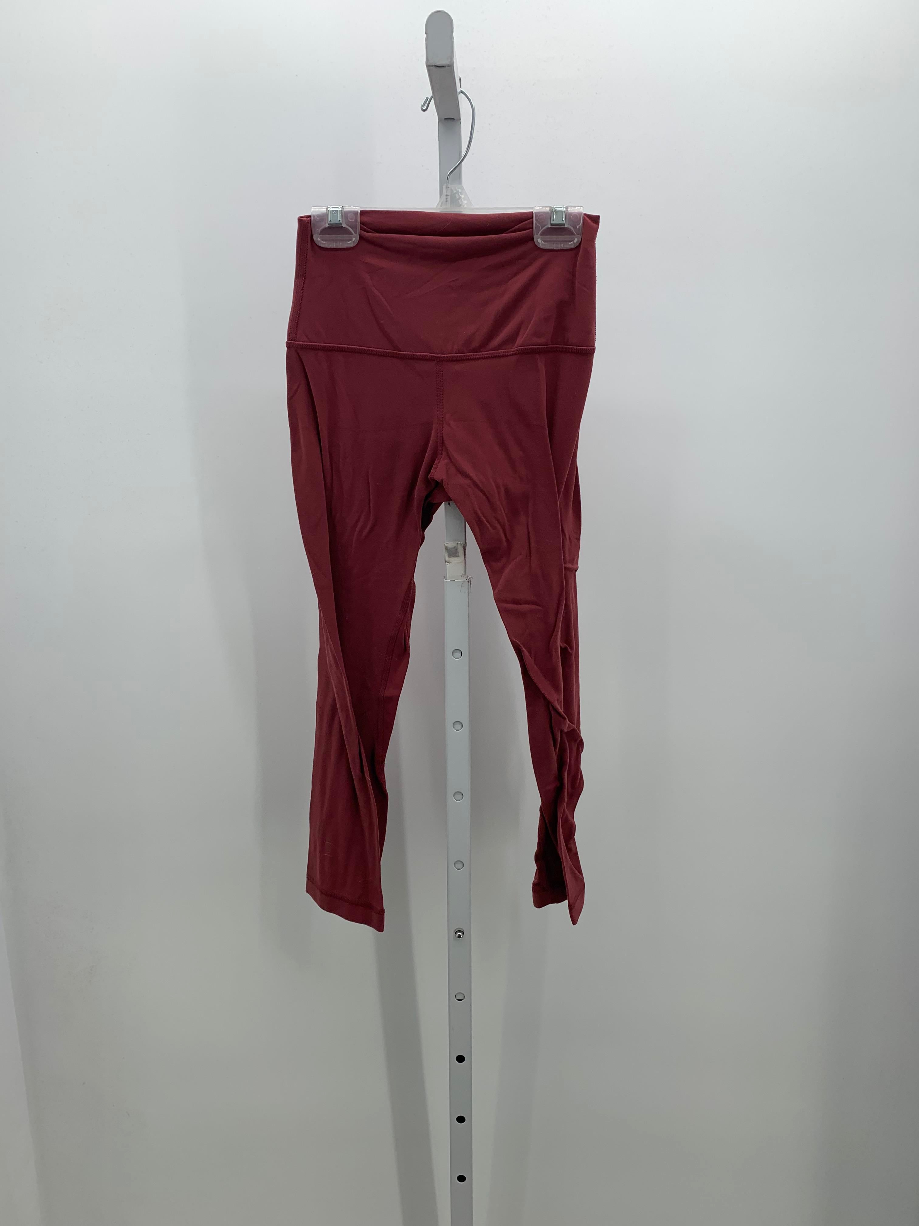 Lululemon Size 4 Misses Capri Pants
