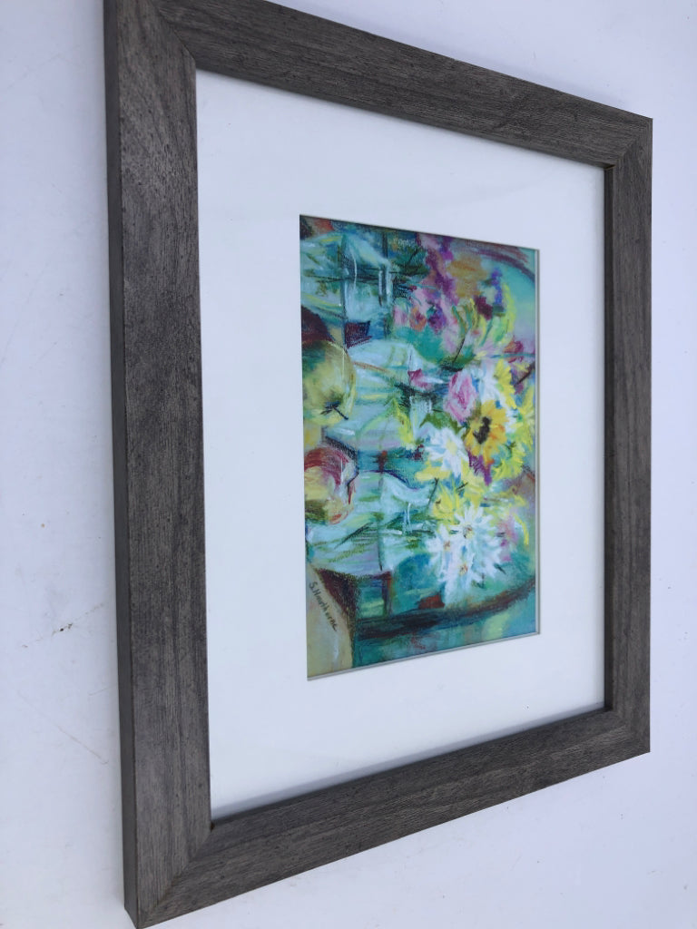 FRAMED FLOWERS IN VASES PRINT.