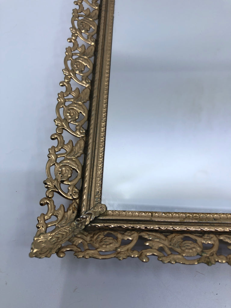 VTG MIRROR TRAY W/ GOLD METAL LACE DETAIL.