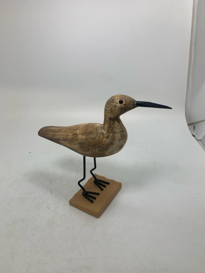 METAL FEET SAND PIPER.