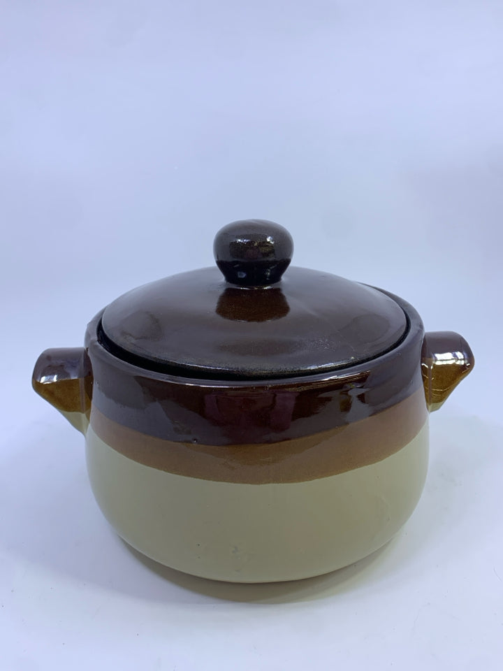 STONEWARE POT CREAM & BROWN W/LID.