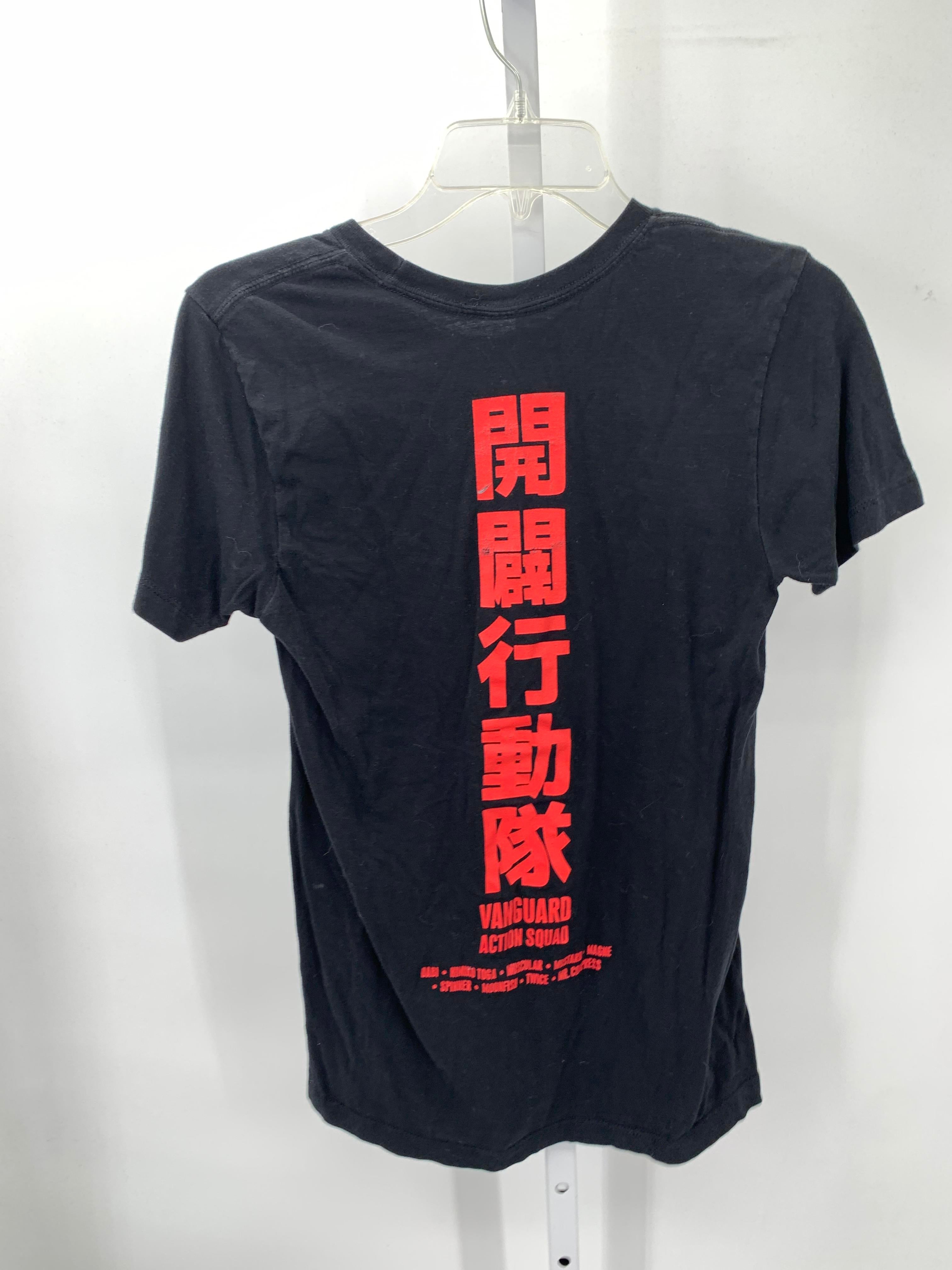 GRAPHIC KNIT TEE.