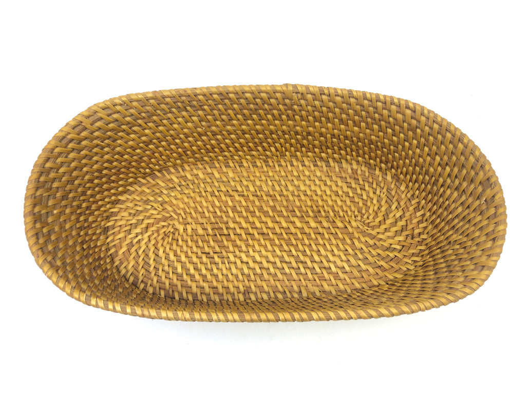 WICKER BREAD BASKET.