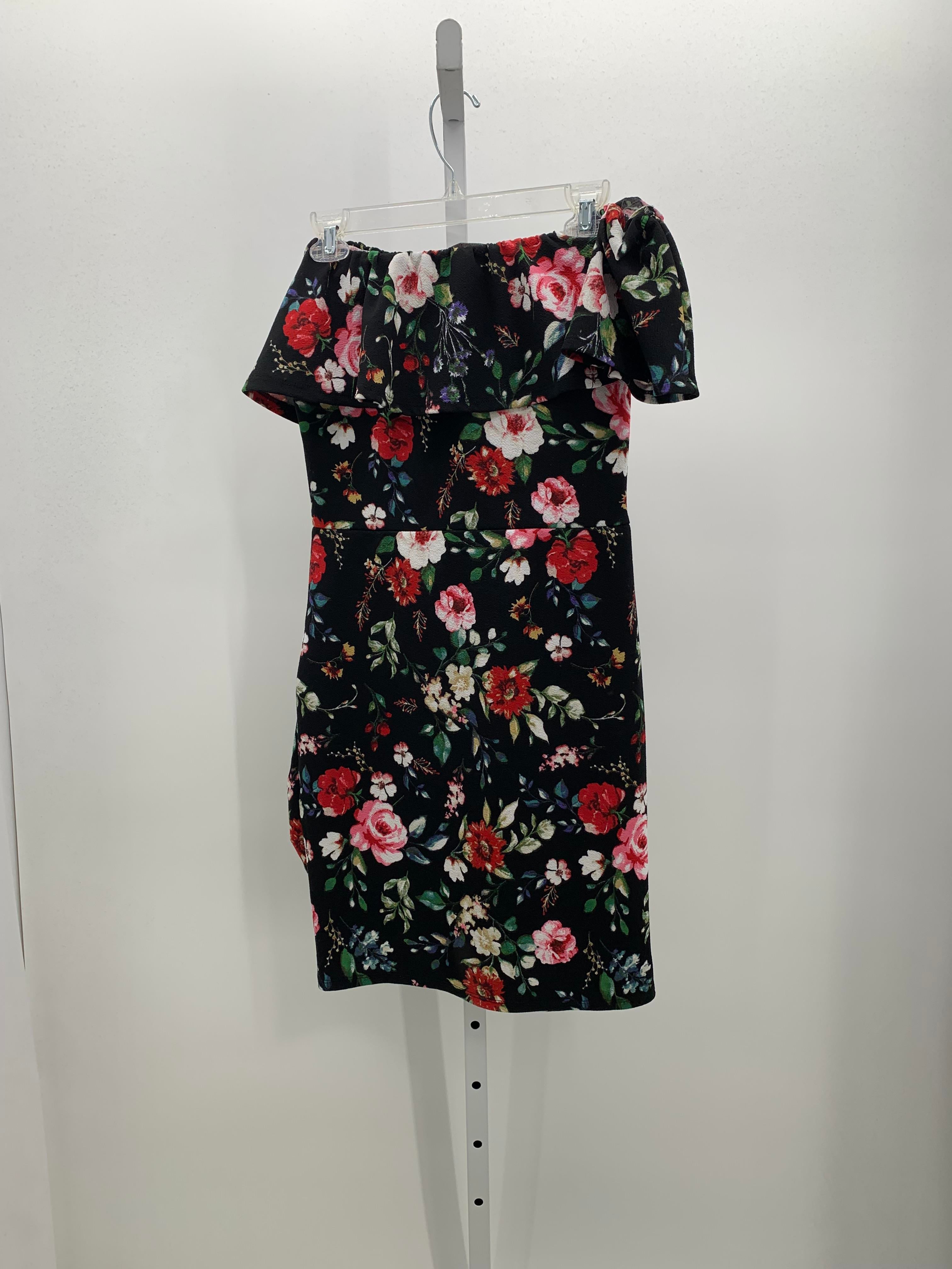 Almost Famous Size Extra Large Juniors Short Sleeve Dress