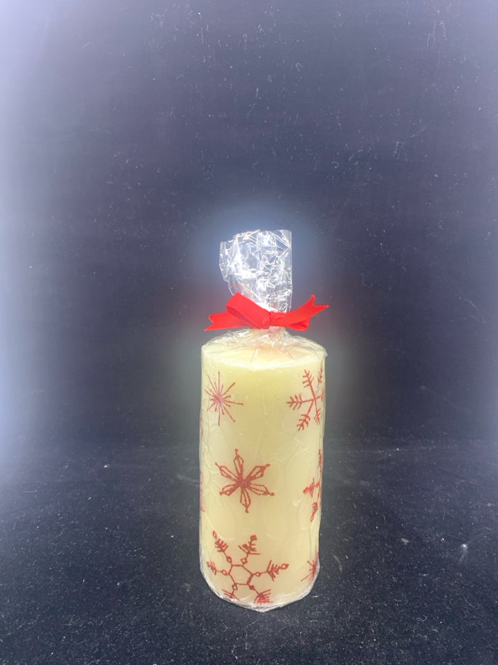 NEW SNOWFLAKE PILLAR CANDLE.