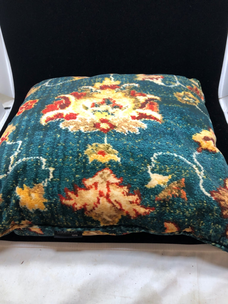 DARK GREEN W/ YELLOW RED FLOWERS PILLOW LAURA HIL.