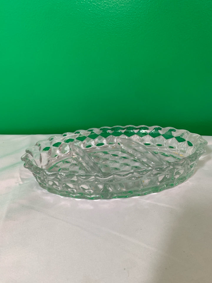 3 SECTION DIVIDED GLASS OVAL DISH.