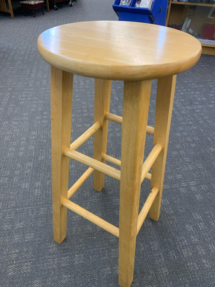 2 SOLID WOOD BAR STOOLS.