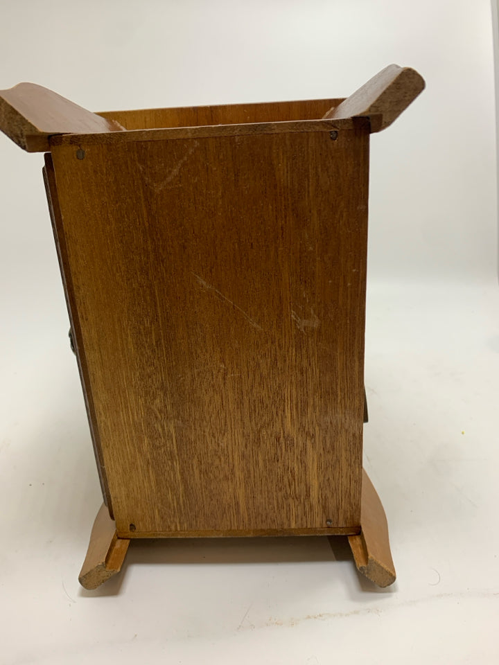 VTG WOOD JEWELRY BOX W/2 DRAWERS.