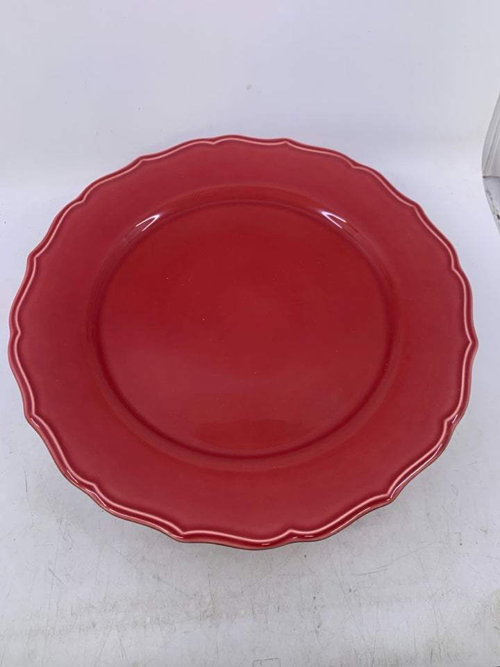 MAROON CERAMIC CAKE STAND.