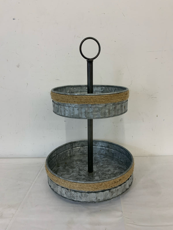 2 TIER GALVANIZED METAL CENTERPIECE.