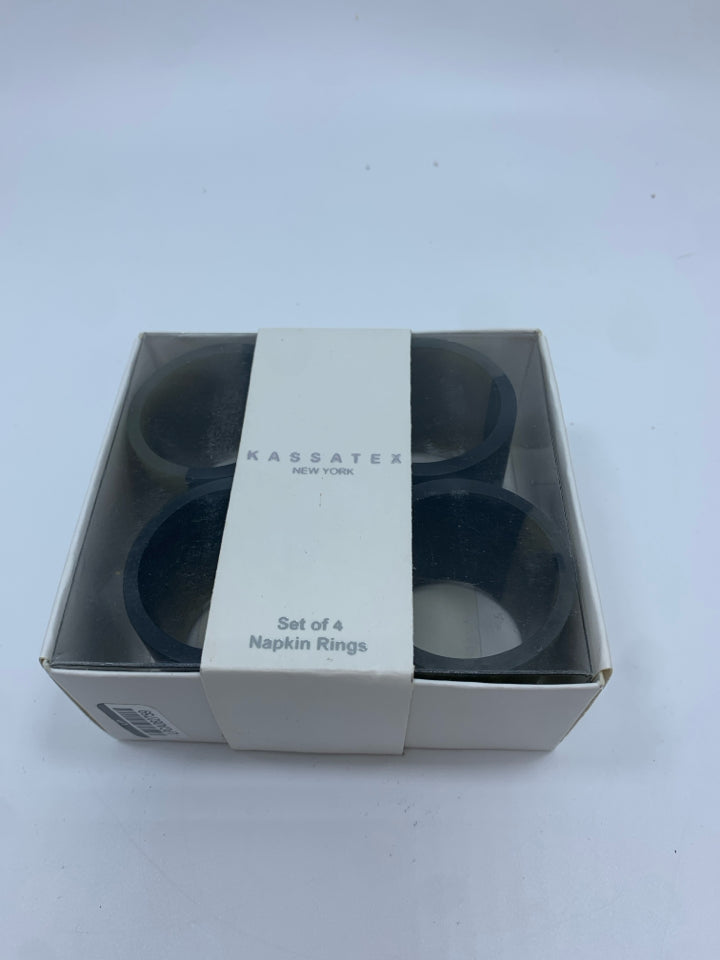 NIB 4PK BLACK NAPKIN RINGS.