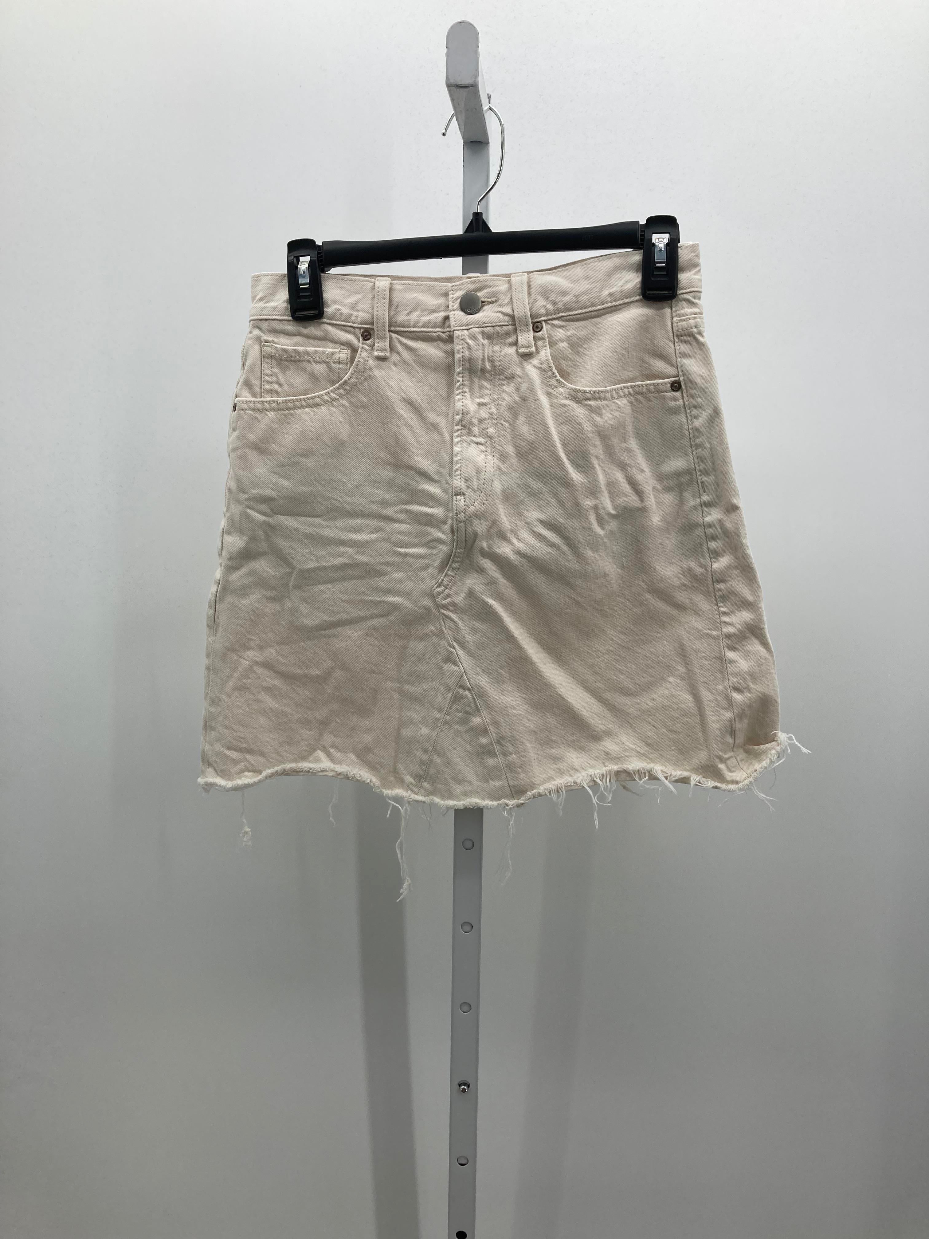 Gap Size 2 Misses Skirt