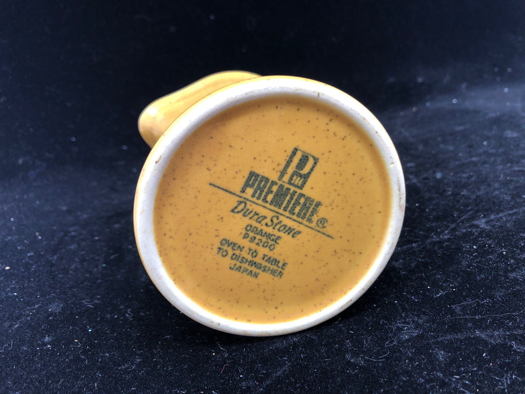 VTG STONEWARE CREAMER.