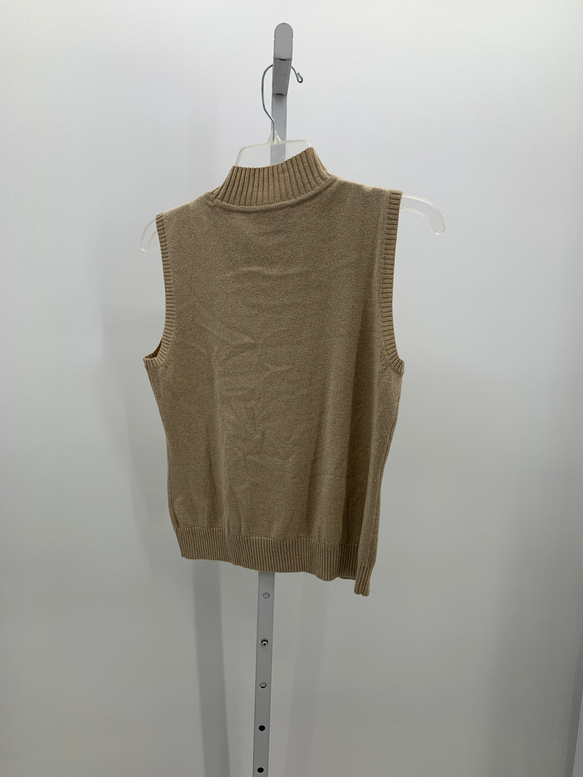 Liz Claiborne Size Medium Misses Sleeveless Sweater
