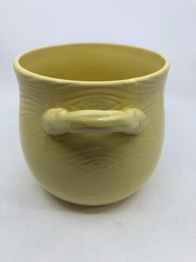 YELLOW TEXTURED TEMPTATIONS CROCK W/ HANDLES.