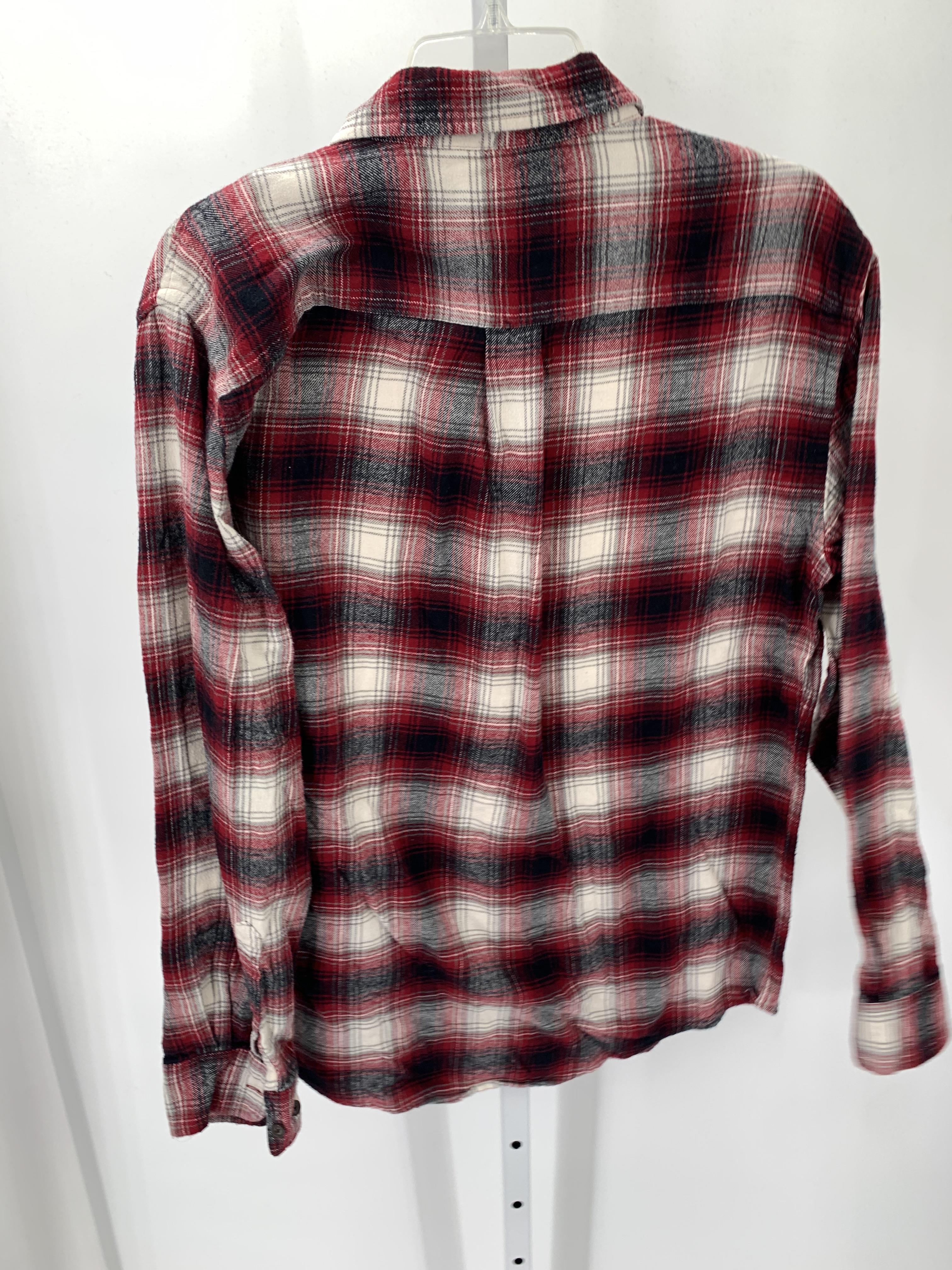 PLAID BTN DOWN