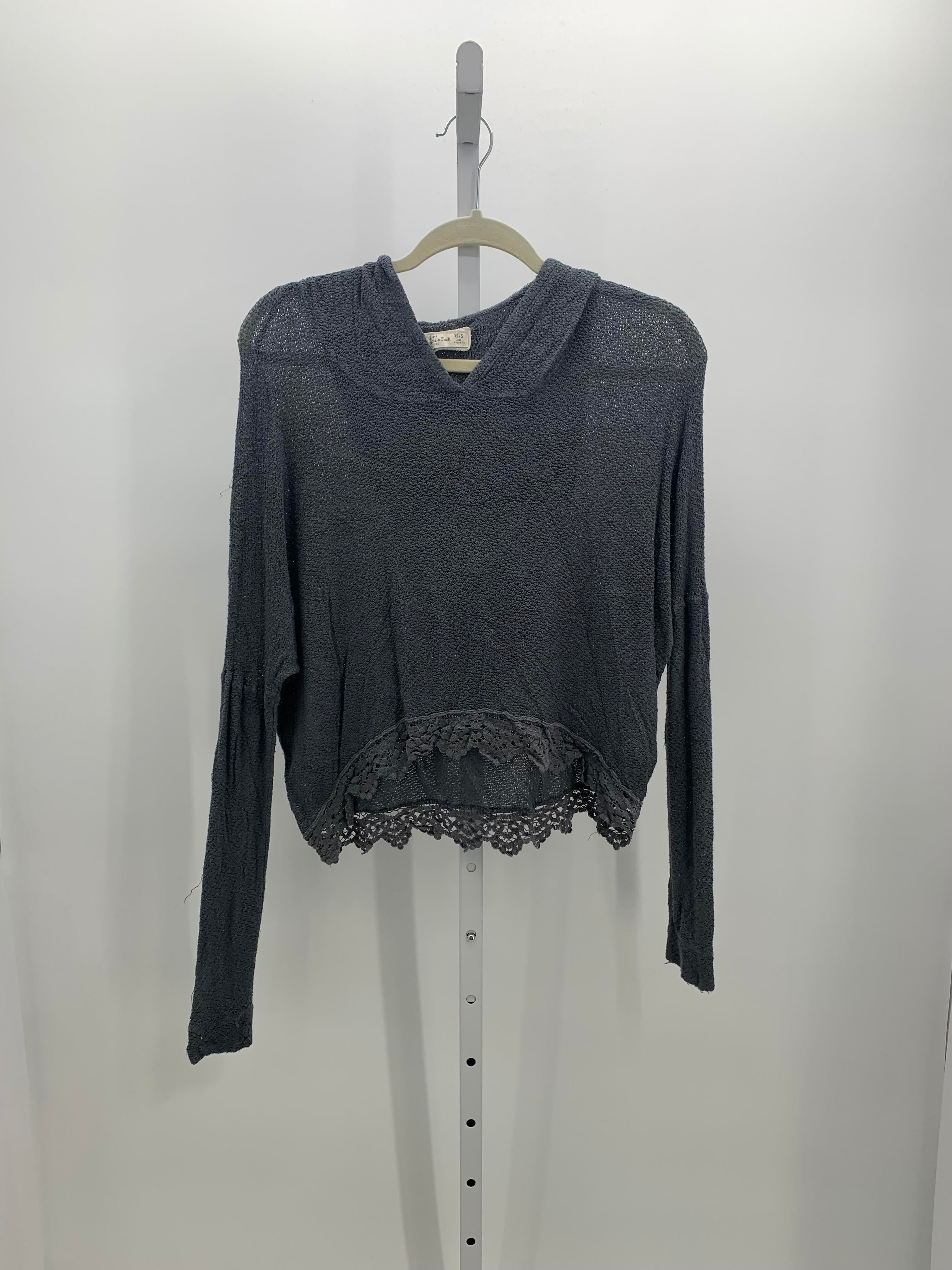 Abercrombie Size X Small Juniors Long Sleeve Sweater