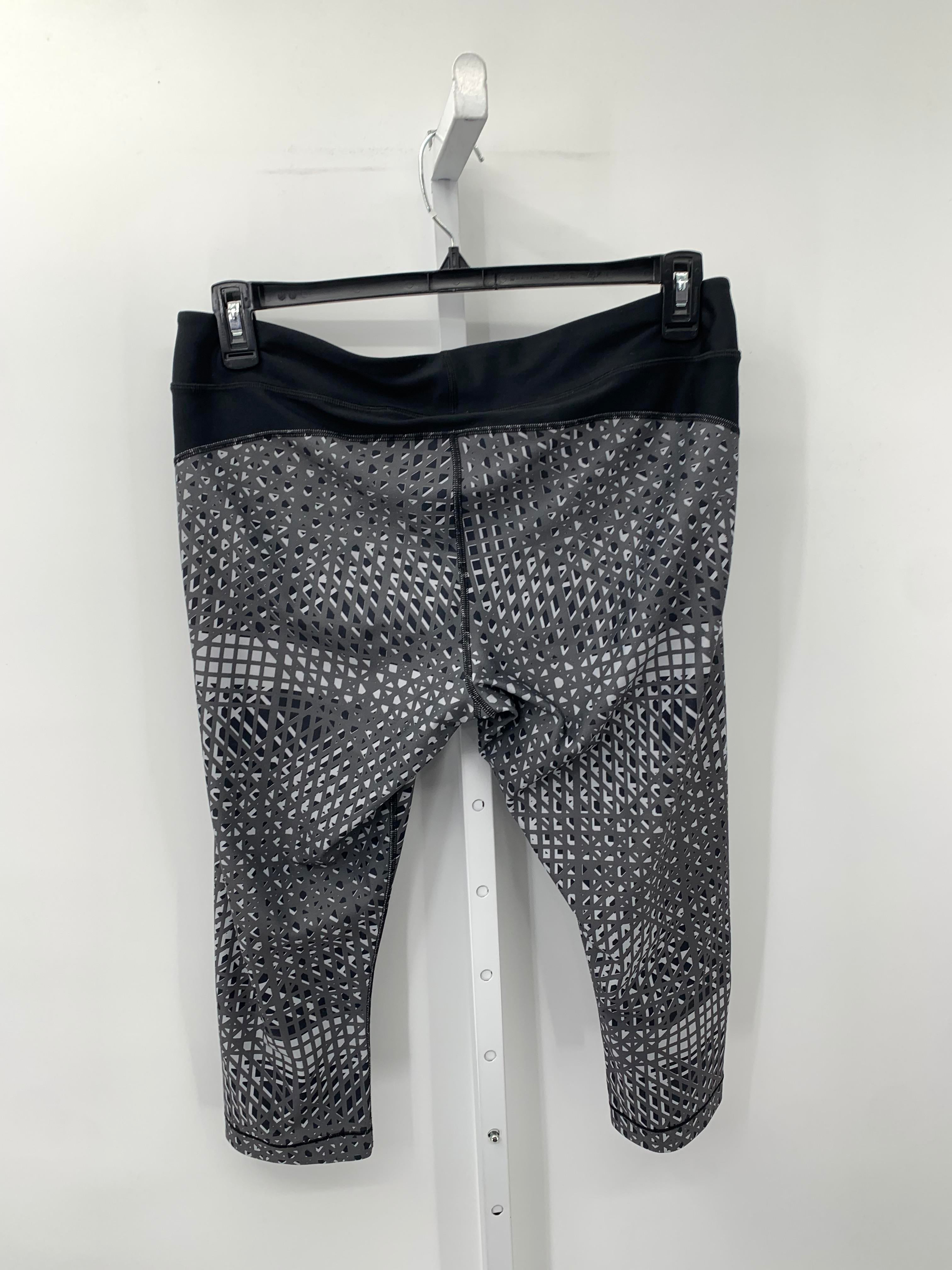 Under Armour Size Extra Large Misses Leggings